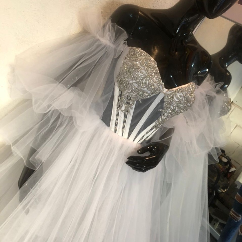 Luxury bridal robe